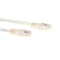 ACT Ivoorkleur 0,5 M U/UTP CAT5E Patchkabel met RJ45 Connectoren