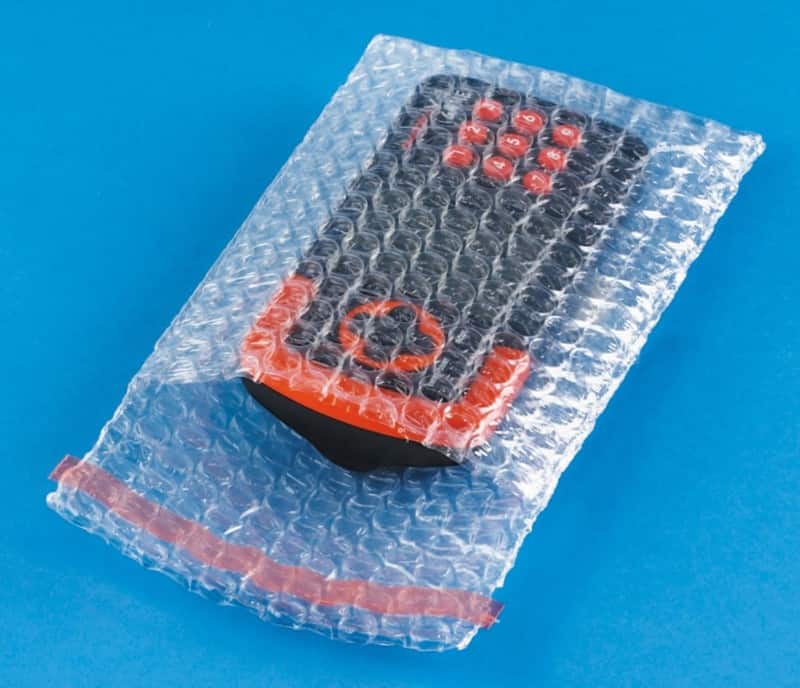 RAJA Luchtkussenenveloppen 180 mm (H) Kleefstrip Transparant 600 Stuks