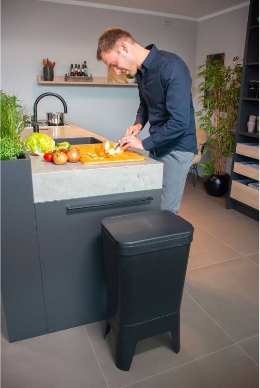 bonton Gerecycled polypropyleen 92012732 Prullenbak 40 L 30 (B) x 41(D) x 76 (H) cm Grijs Bonton 40 L