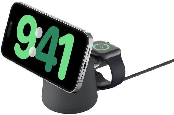 Belkin BoostCharge Pro 2-in-1 Draadloze oplader met Qi2 15W en 30W Stroomadapter met geïntegreerde gevlochten USB-C-kabel Houtskool WIZ027VFH36